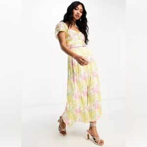 Little Mistress cap sleeve pleat midi dress in mixed floral from ASOS